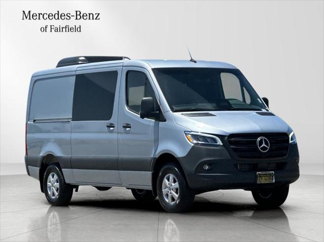 2025 Mercedes-Benz Sprinter 2500 Cargo 144 WB