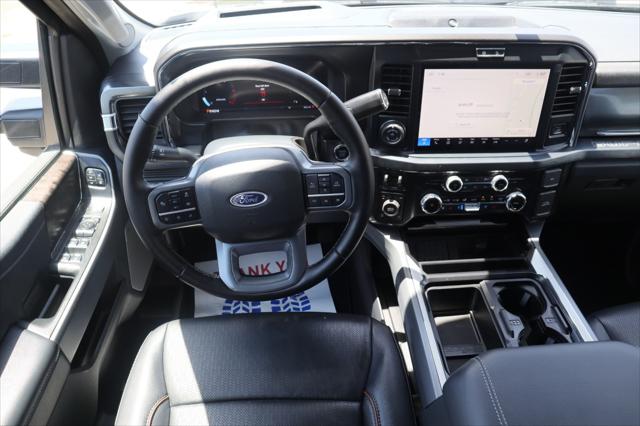 2025 Ford F-250 LARIAT