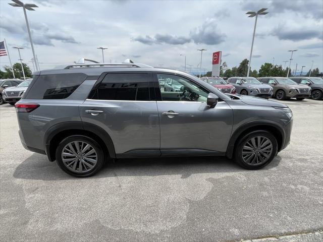 2024 Nissan Pathfinder SL 4WD