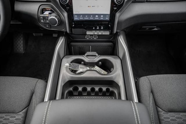 2026 Ram 1500 Big Horn Crew Cab 4x4 5'7" Box