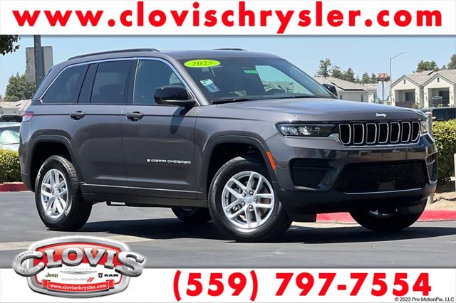 2025 Jeep Grand Cherokee GRAND CHEROKEE LAREDO X 4X4 2025 Jeep Grand Cherokee GRAND CHEROKEE LAREDO X 4X4