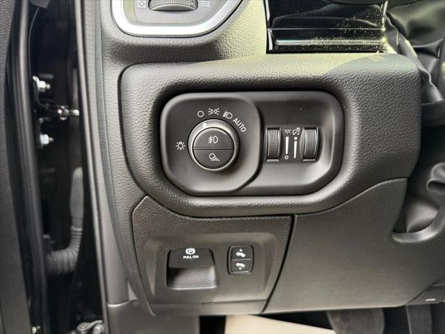 2026 Ram 1500 Laramie Crew Cab 4x4 5'7" Box