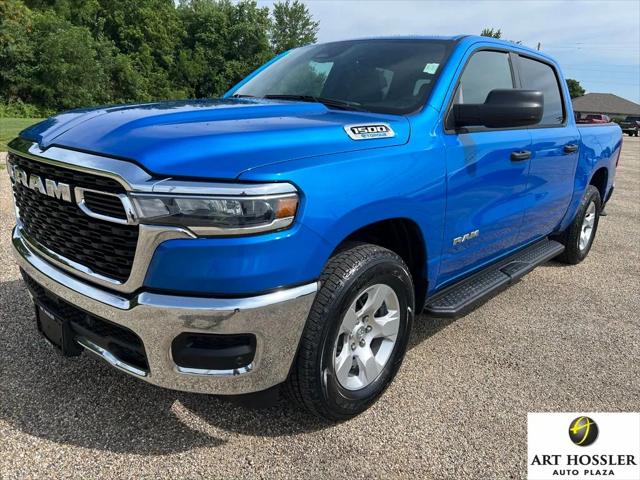 2025 RAM Ram 1500 RAM 1500 TRADESMAN CREW CAB 4X4 57 BOX