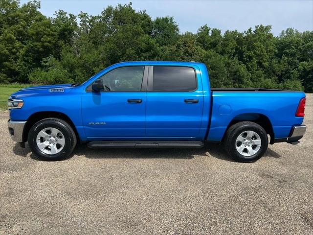 2025 RAM Ram 1500 RAM 1500 TRADESMAN CREW CAB 4X4 57 BOX