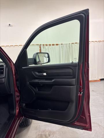 2026 Ram 1500 Tradesman Crew Cab 4x4 5'7" Box