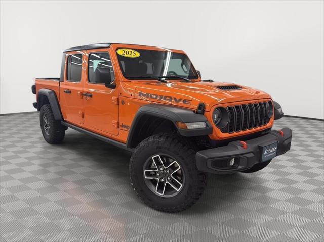 2025 Jeep Gladiator GLADIATOR MOJAVE 4X4