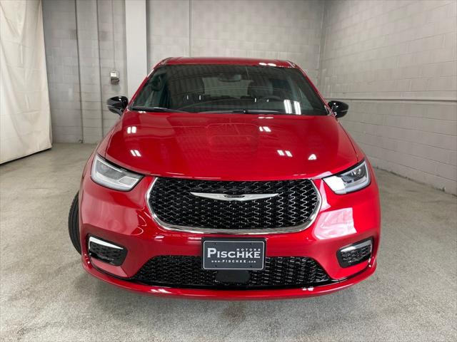 2025 Chrysler Pacifica PACIFICA SELECT AWD