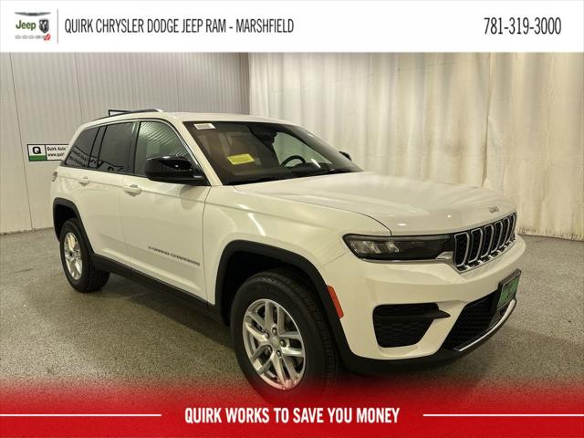 2025 Jeep Grand Cherokee GRAND CHEROKEE LAREDO X 4X4