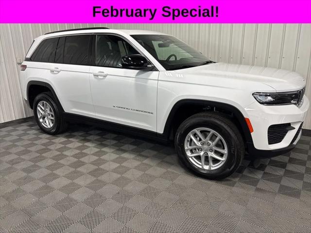 2025 Jeep Grand Cherokee GRAND CHEROKEE LAREDO X 4X4 2025 Jeep Grand Cherokee GRAND CHEROKEE LAREDO X 4X4