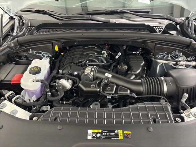 2025 Jeep Grand Cherokee Laredo X 4x4