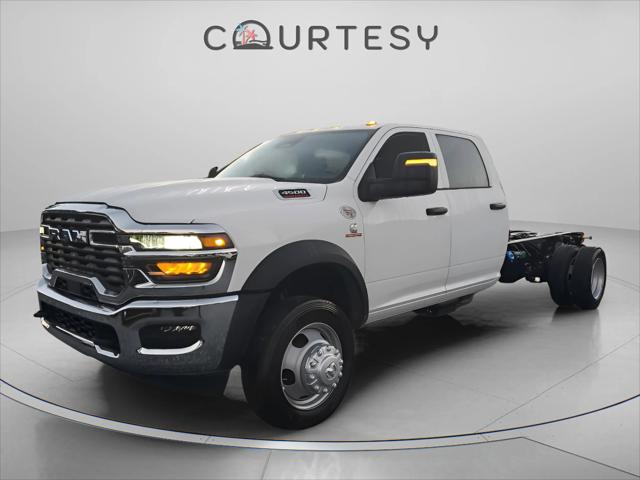 2025 RAM Ram 4500 Chassis Cab RAM 4500 TRADESMAN CHASSIS CREW CAB 4X4 84 CA