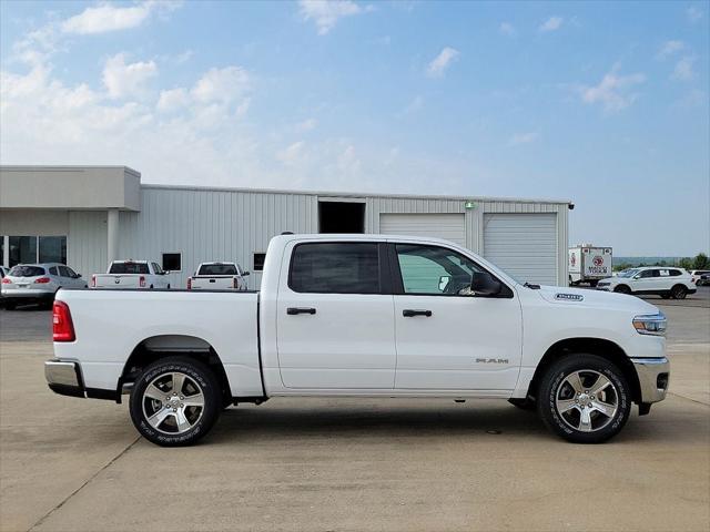 2026 Ram 1500 Tradesman Crew Cab 4x4 5'7" Box