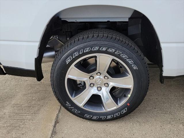 2026 Ram 1500 Tradesman Crew Cab 4x4 5'7" Box