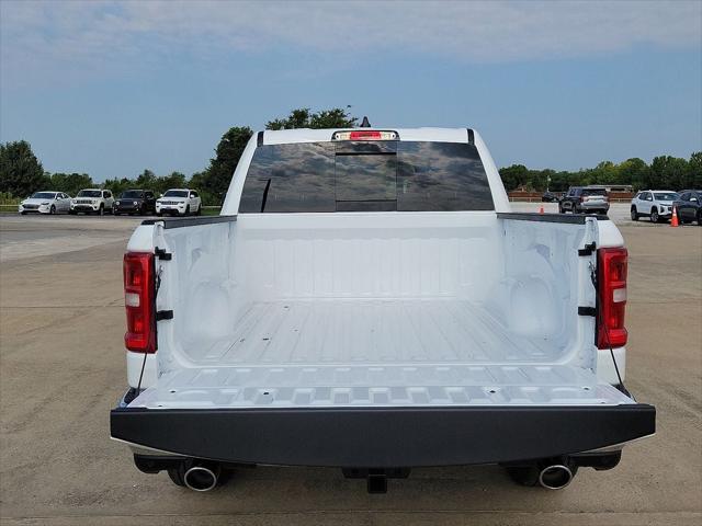 2026 Ram 1500 Tradesman Crew Cab 4x4 5'7" Box