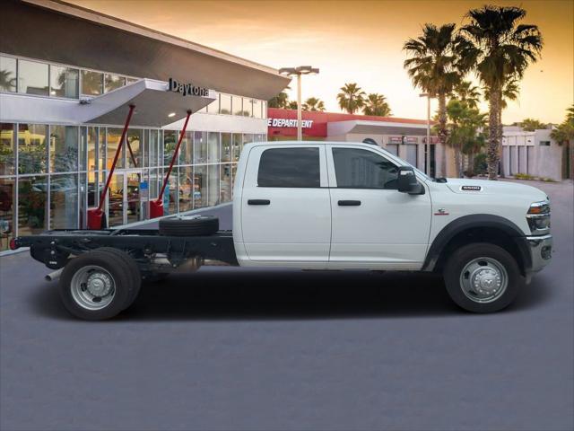 2025 RAM Ram 5500 Chassis Cab RAM 5500 TRADESMAN CHASSIS CREW CAB 4X4 60 CA 2025 RAM Ram 5500 Chassis Cab RAM 5500 TRADESMAN CHASSIS CREW CAB 4X4 60 CA