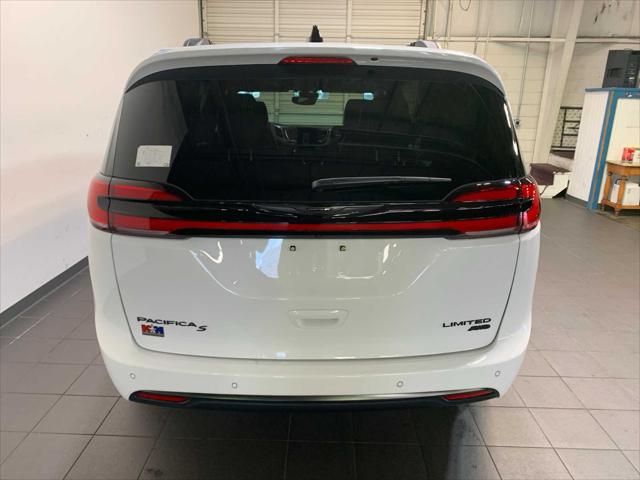 2025 Chrysler Pacifica PACIFICA LIMITED AWD