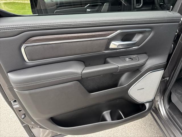 2026 Ram 1500 Laramie Crew Cab 4x4 5'7" Box