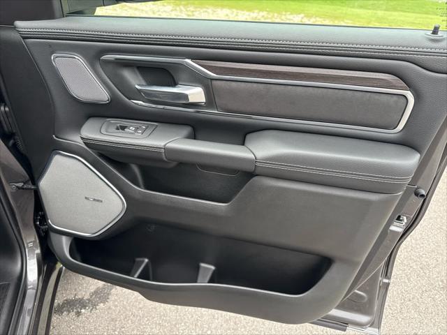 2026 Ram 1500 Laramie Crew Cab 4x4 5'7" Box
