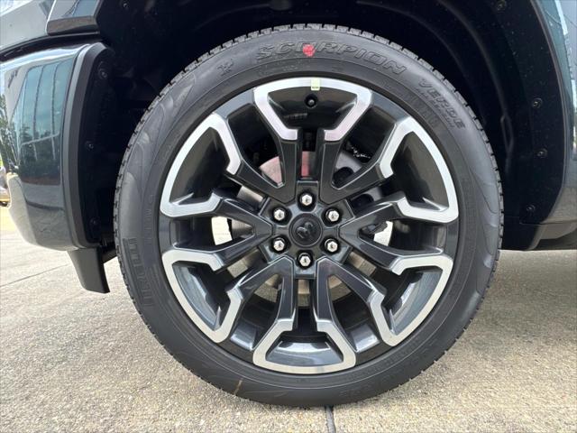 2026 RAM Ram 1500 RAM 1500 LIMITED CREW CAB 4X4 57 BOX
