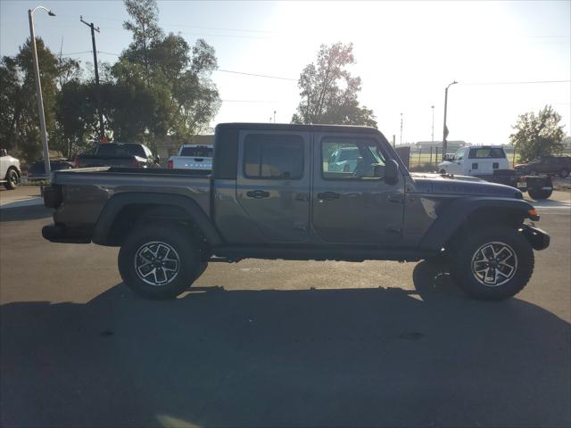2025 Jeep Gladiator GLADIATOR RUBICON 4X4