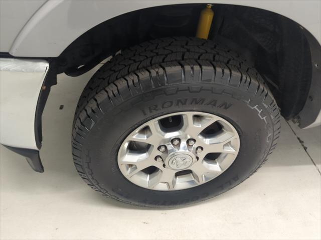 2020 RAM 2500 Laramie Crew Cab 4X4 64 Box