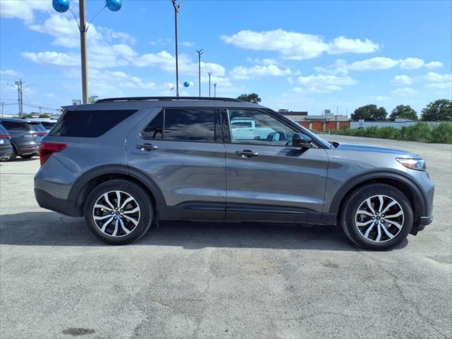 2023 Ford Explorer ST-Line