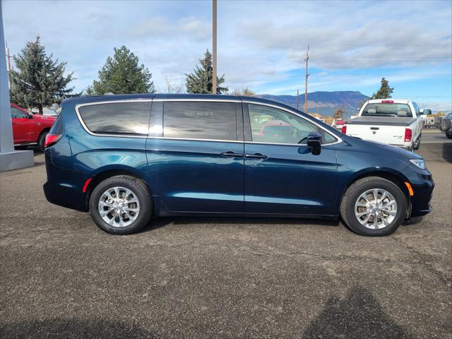 2023 Chrysler Pacifica Touring L AWD 2023 Chrysler Pacifica Touring L AWD