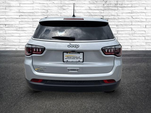 2025 Jeep Compass COMPASS SPORT 4X4