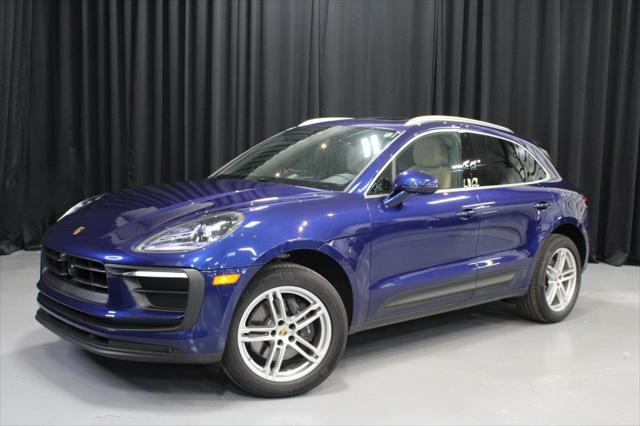 2025 Porsche Macan T
