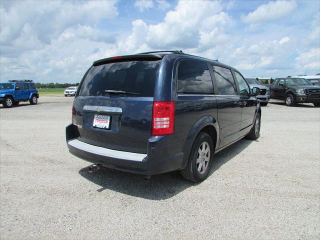 2008 Chrysler Town and Country Touring
