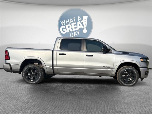 2025 RAM Ram 1500 RAM 1500 BIG HORN CREW CAB 4X4 57 BOX