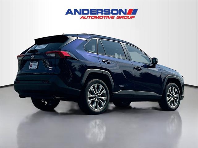 2022 Toyota RAV4 XLE Premium
