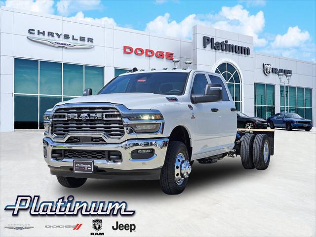 2025 RAM Ram 3500 Chassis Cab RAM 3500 TRADESMAN CREW CAB CHASSIS 4X4 60 CA