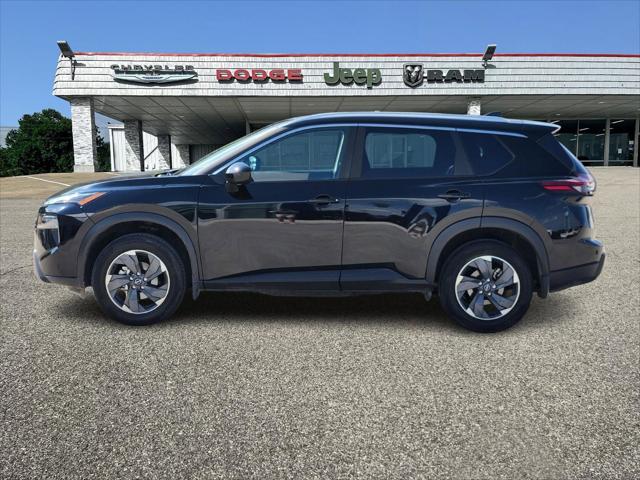 2025 Nissan Rogue SV FWD