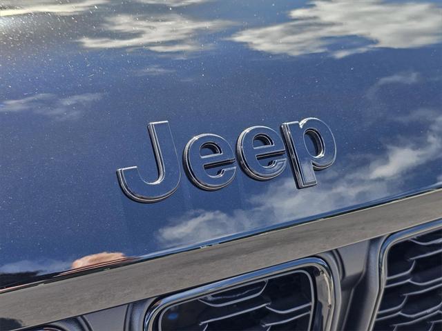 2025 Jeep Grand Cherokee GRAND CHEROKEE L ALTITUDE X 4X2