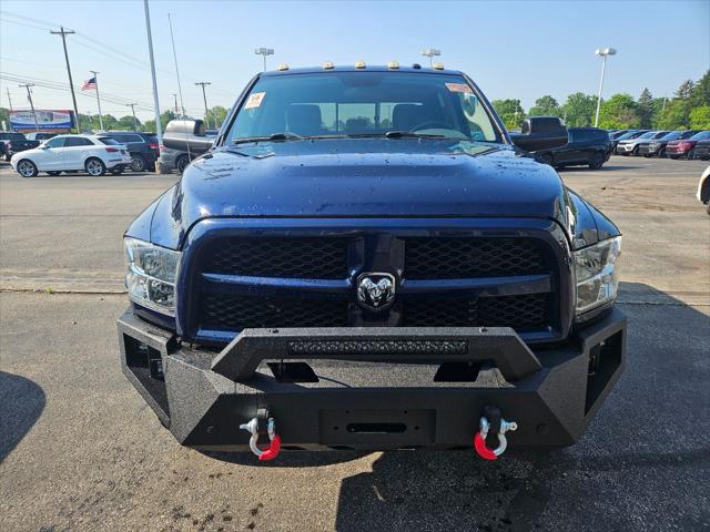 2017 RAM 2500 Tradesman Crew Cab 4x4 8 Box