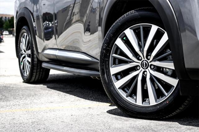 2022 Nissan Pathfinder Platinum 2WD
