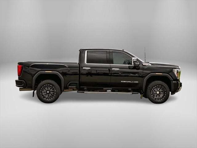 2024 GMC Sierra 3500HD 4WD Crew Cab Standard Bed Denali