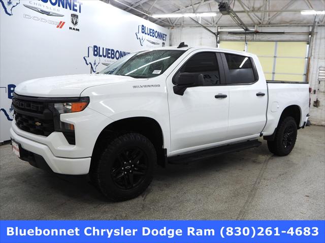 2023 Chevrolet Silverado 1500 2WD Crew Cab Short Bed Custom
