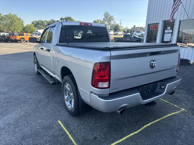 2017 RAM 1500 Express Quad Cab 4x4 64 Box