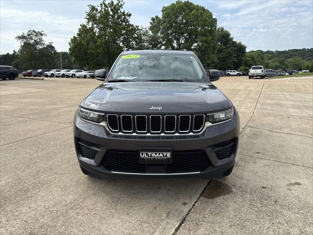 2023 Jeep Grand Cherokee Laredo 4x4