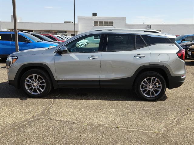 2024 GMC Terrain AWD SLT