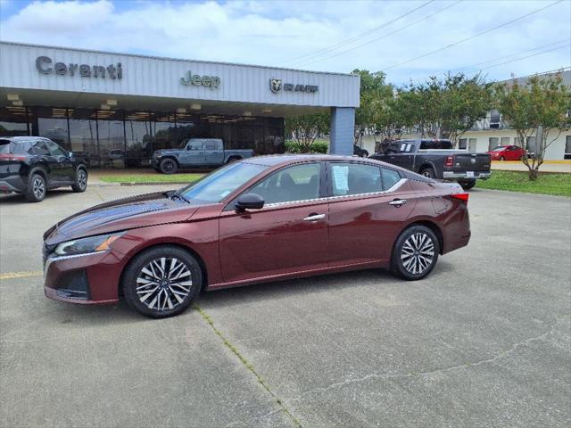 2024 Nissan Altima SV FWD