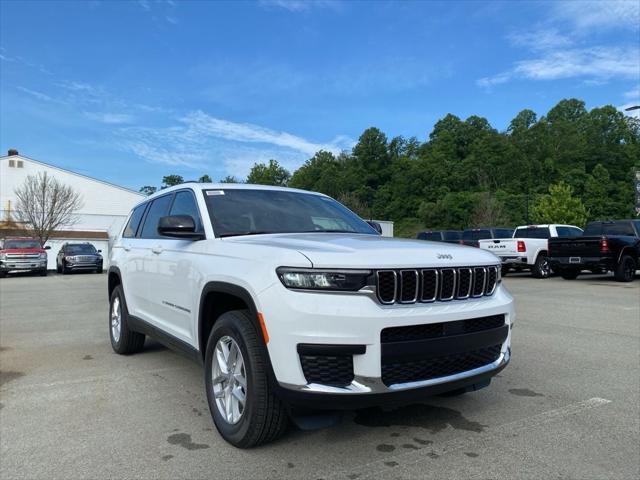 2025 Jeep Grand Cherokee GRAND CHEROKEE L LAREDO X 4X4