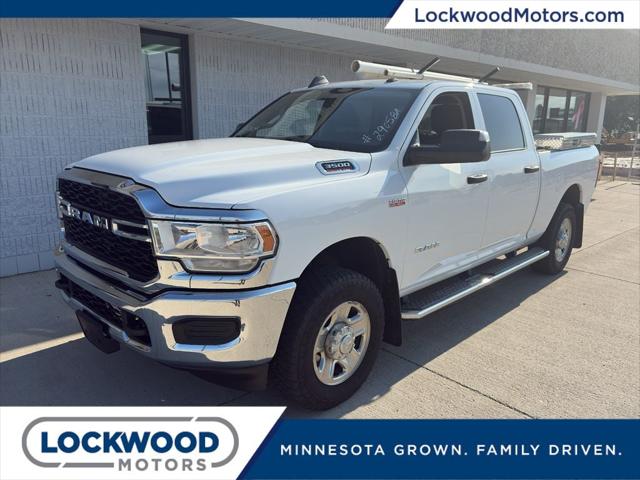 2019 RAM 3500 Tradesman Crew Cab 4x4 64 Box