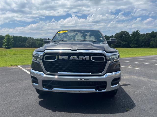 2025 RAM Ram 1500 RAM 1500 TRADESMAN QUAD CAB 4X4 64 BOX