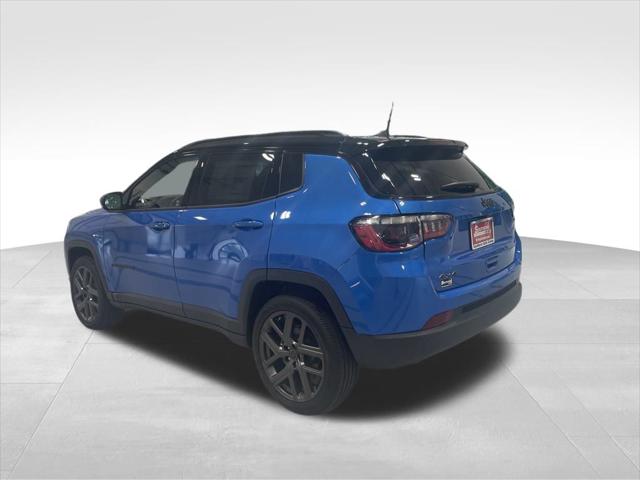 2025 Jeep Compass COMPASS LIMITED 4X4