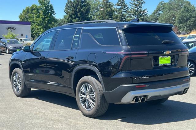2024 Chevrolet Traverse FWD LT
