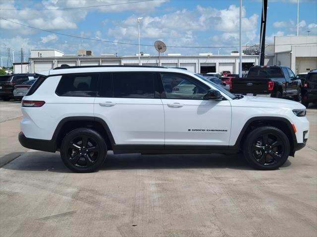 2023 Jeep Grand Cherokee L Altitude 4x4