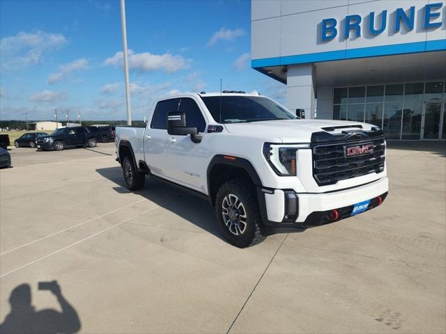 2024 GMC Sierra 2500HD 4WD Crew Cab Standard Bed AT4